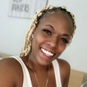 Meet your Posher, Alexandria